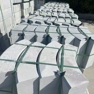 吉林省 芝麻灰弧形路沿石