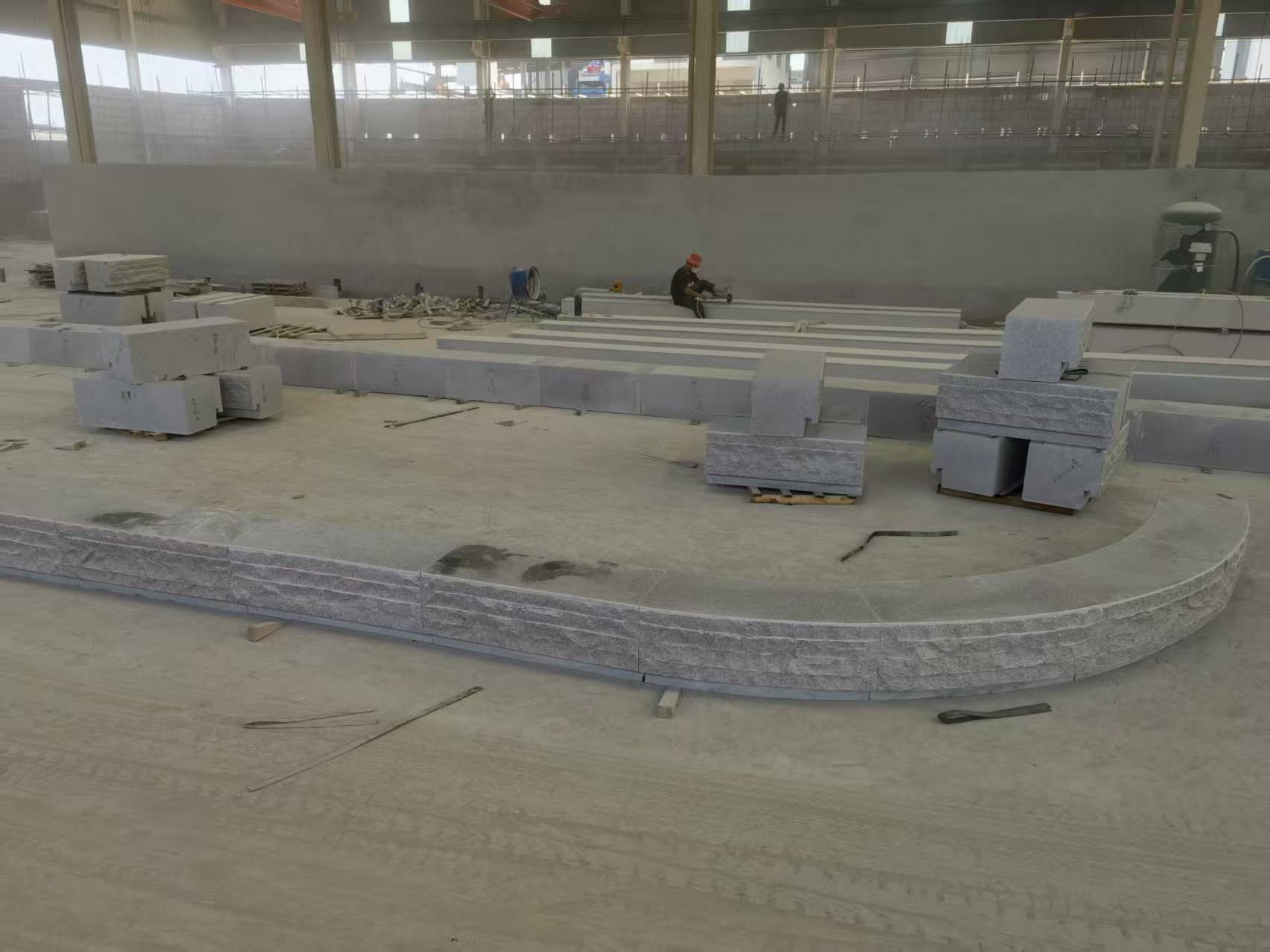 吉林省 芝麻白整石坐凳（光面+自然面）